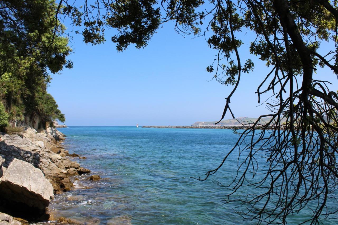 Residencia Miramar Hotel San Vicente De La Barquera Kültér fotó